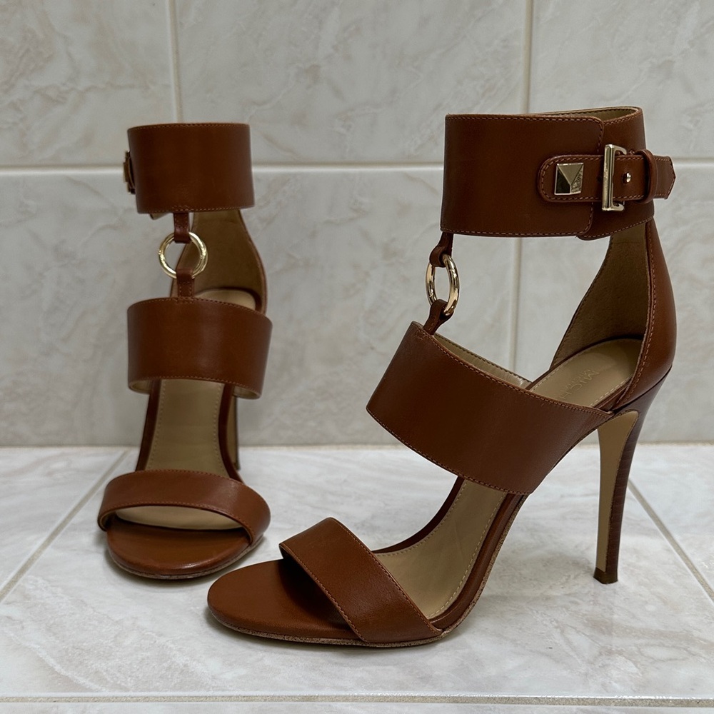 Michael Kors brown leather heels size 6